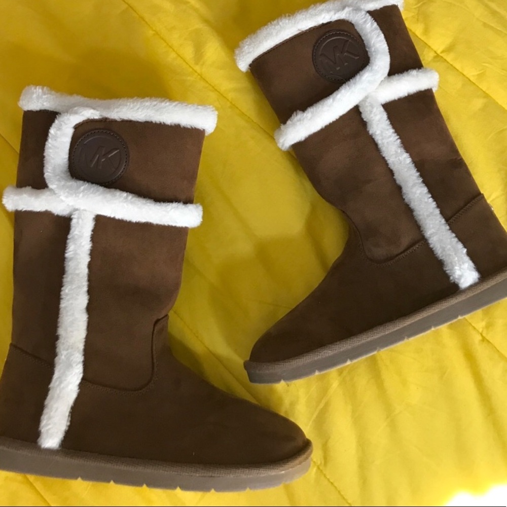 Michael kors boots